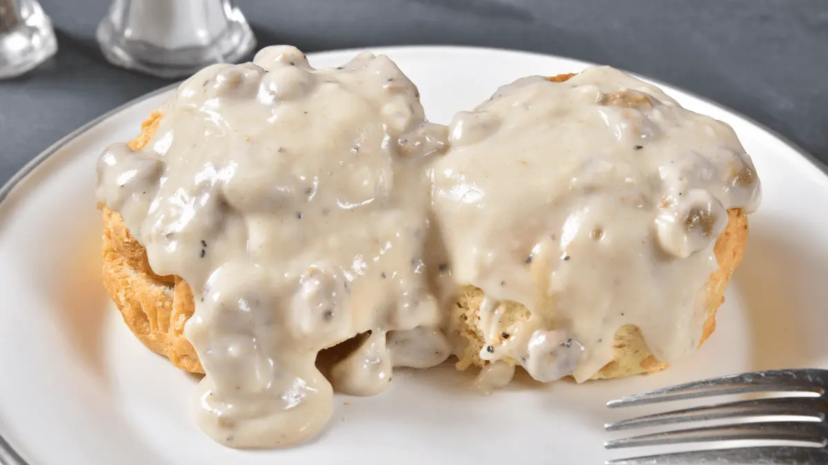 Homemade biscuits and gravy bombs