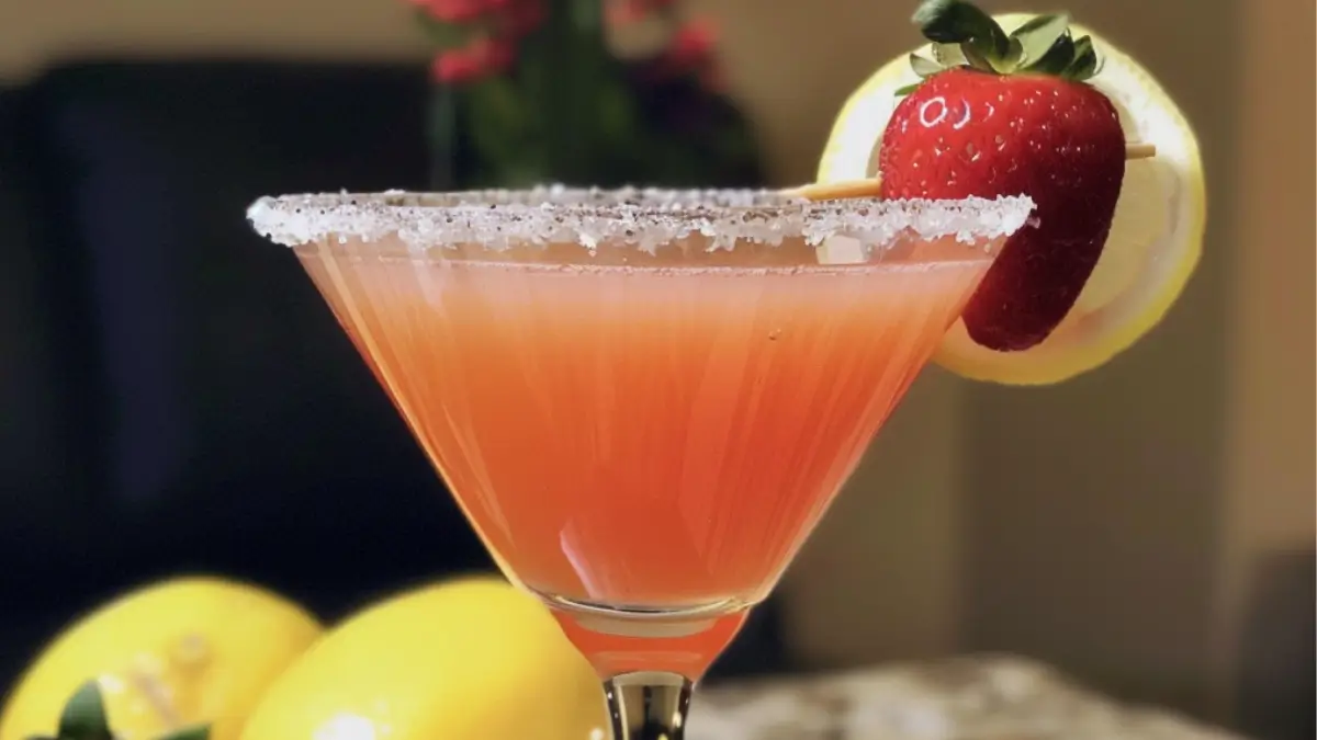 Strawberry Lemon Drop Martini