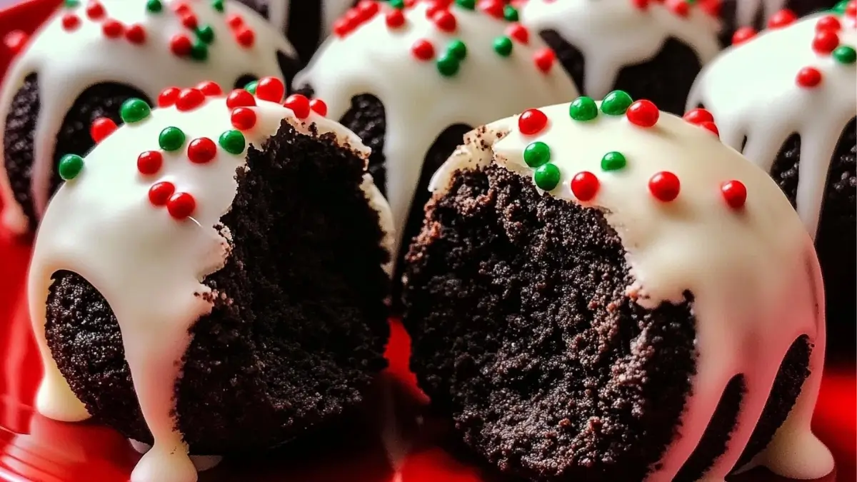 Oreo Balls for Christmas