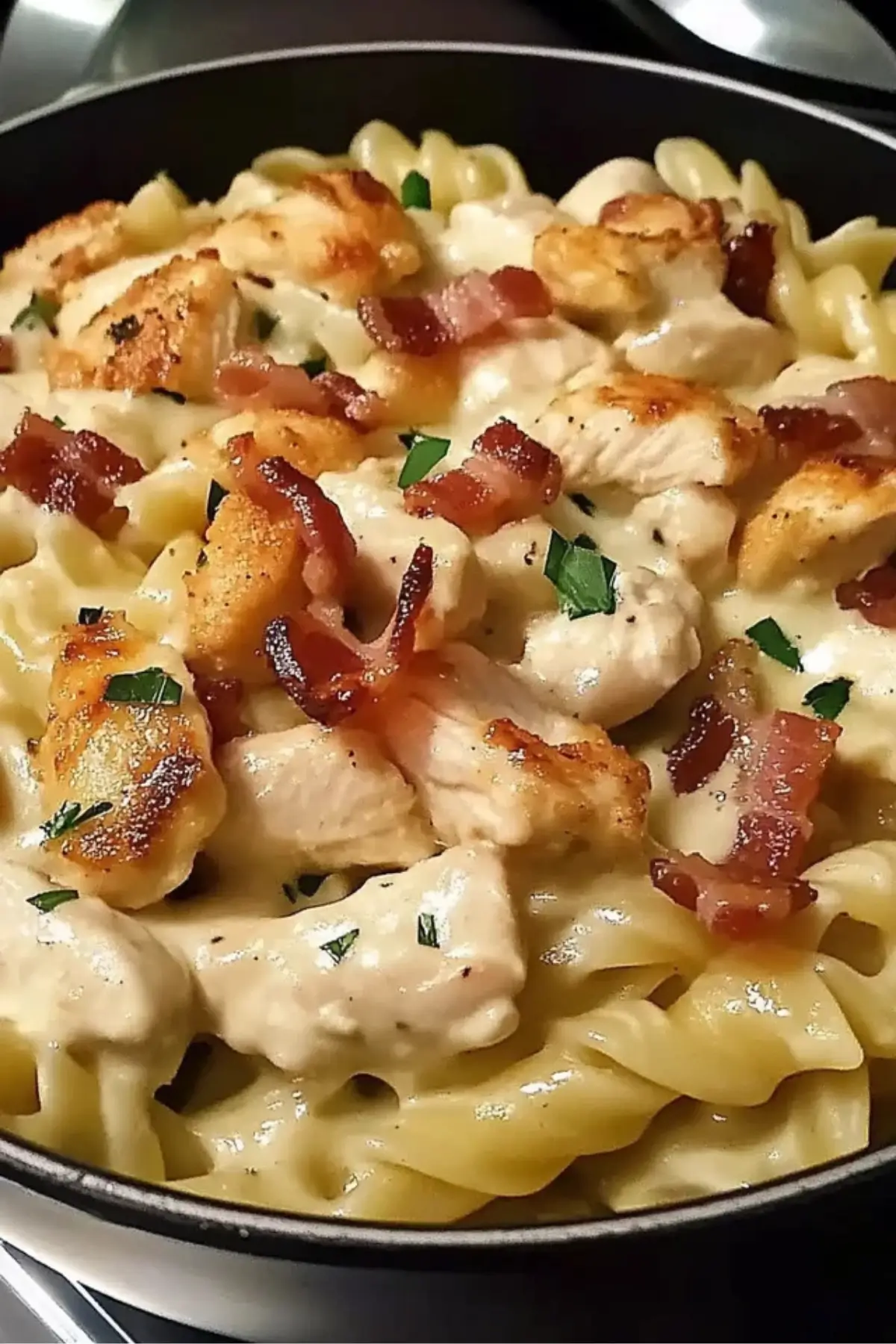 Creamy Chicken Bacon Ranch Pasta