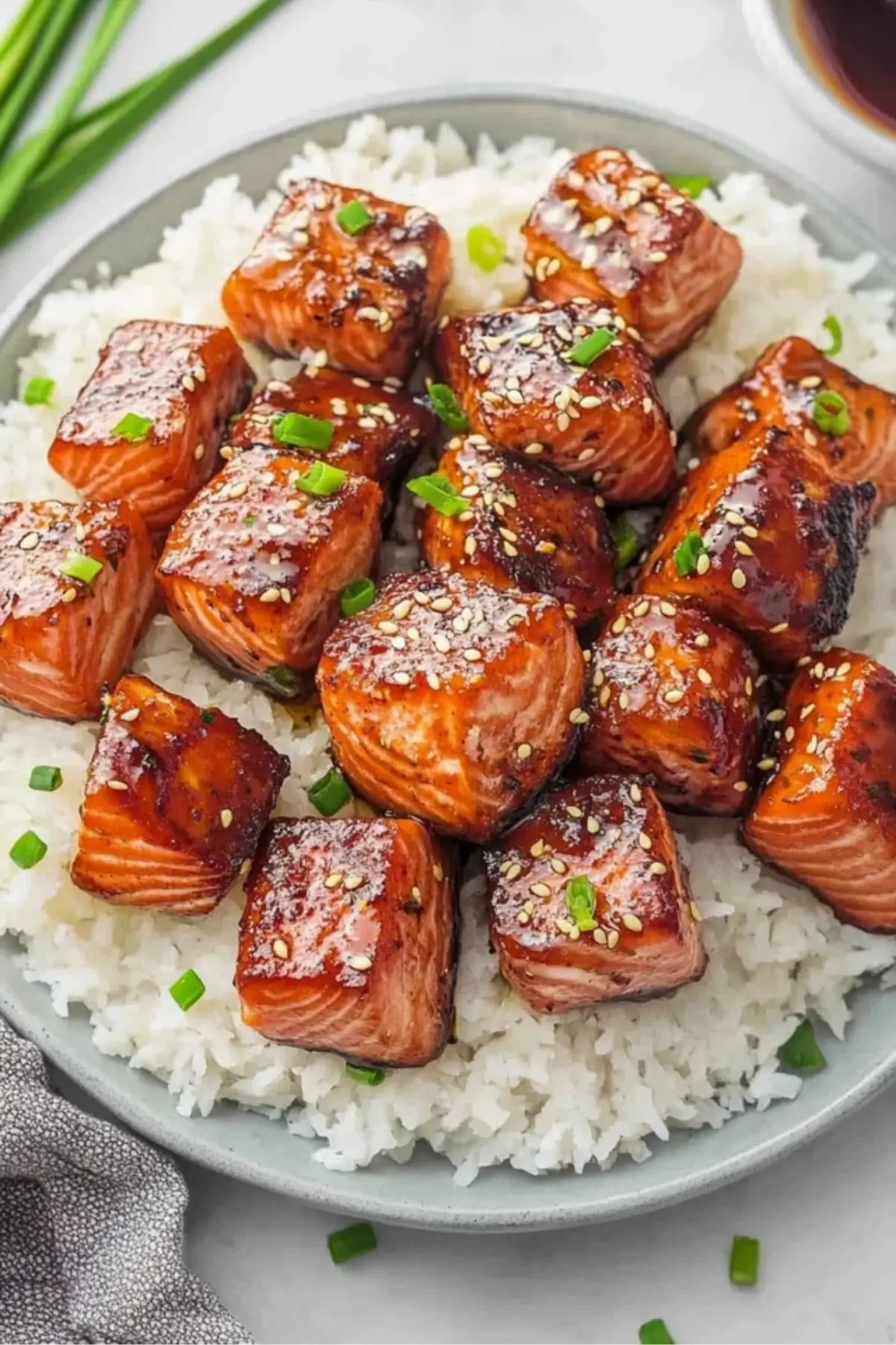 Easy Honey Garlic Salmon Bites