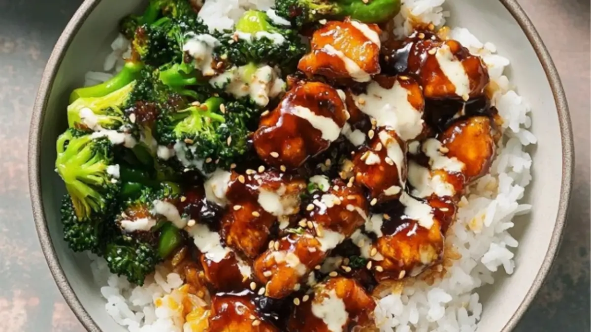 Sticky Chicken Rice Bowls