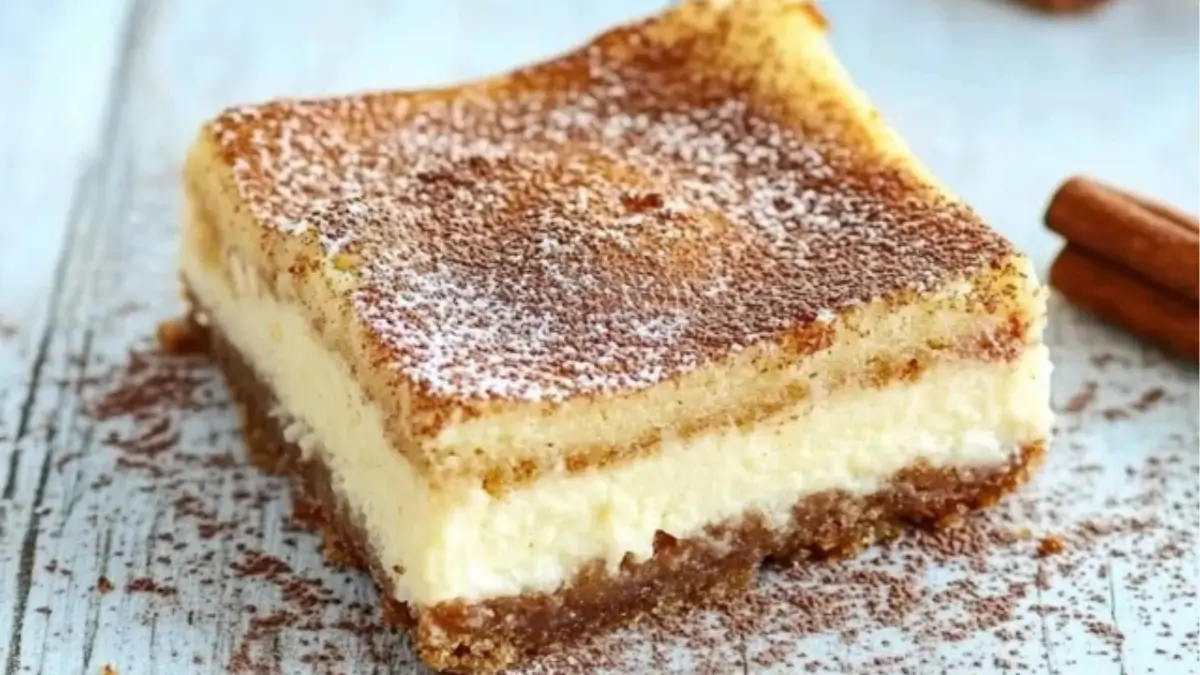 Churro Cheesecake Bars