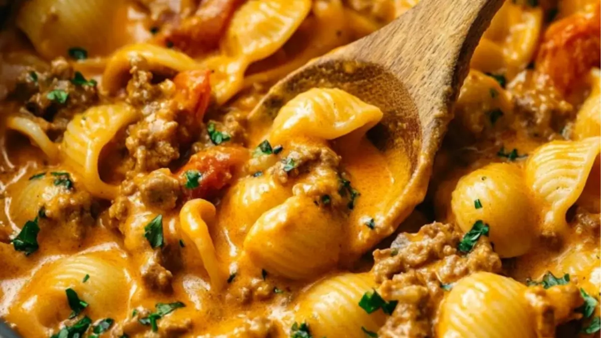 Cheesy One-Pot Taco Pasta