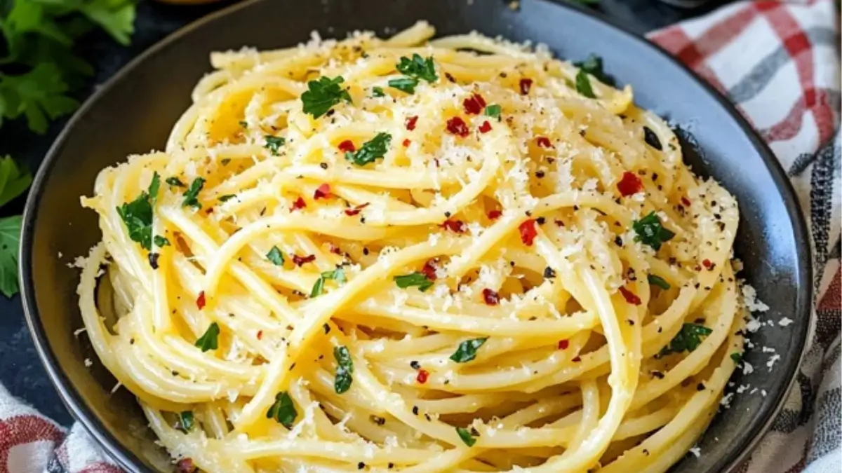 Lemon Butter Garlic Pasta