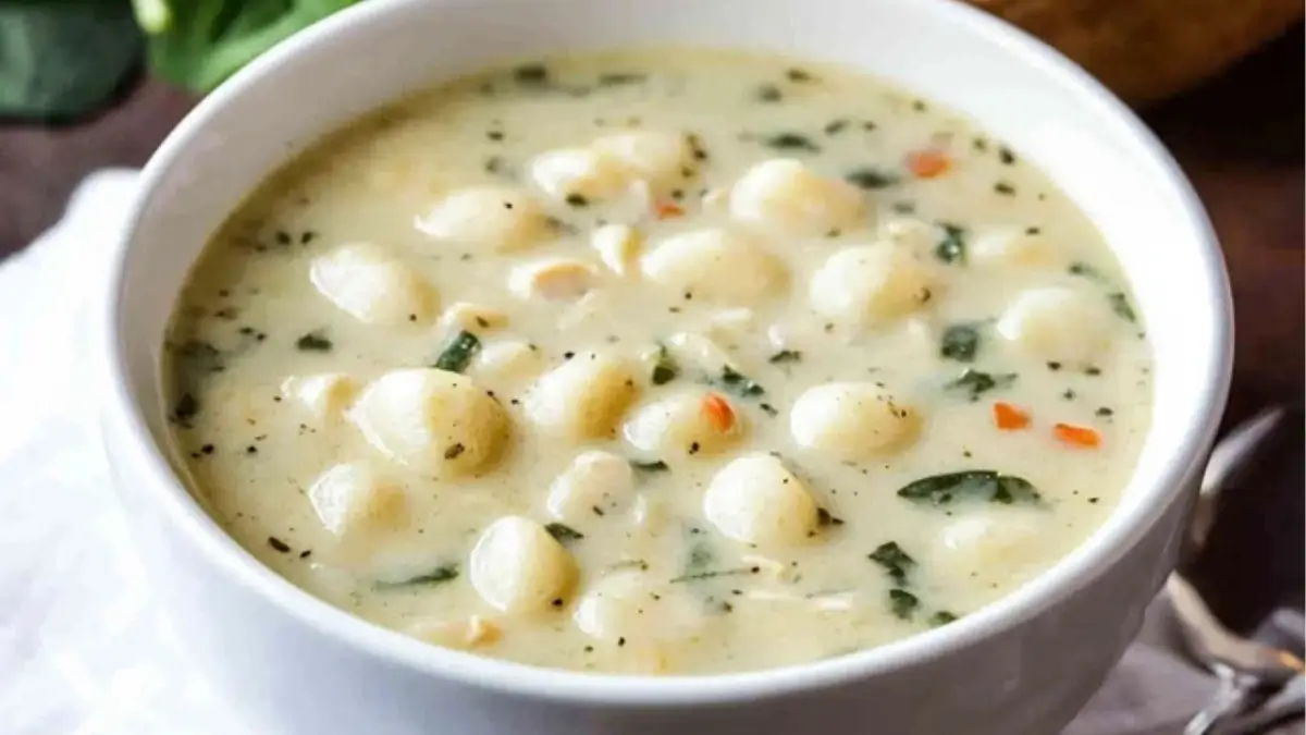 Creamy Chicken Gnocchi Soup