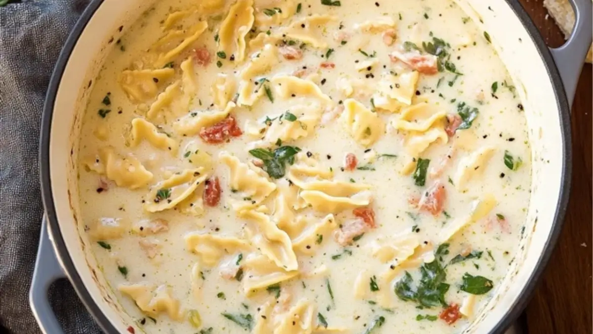 Creamy White Lasagna Soup