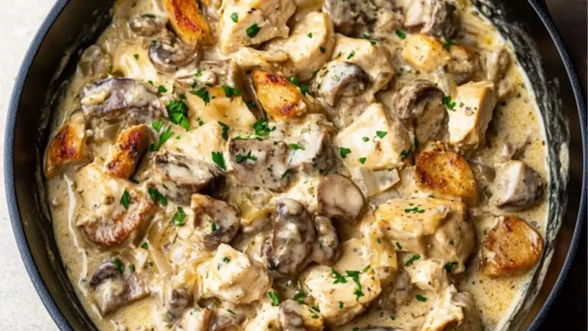 Creamy Chicken Stroganoff