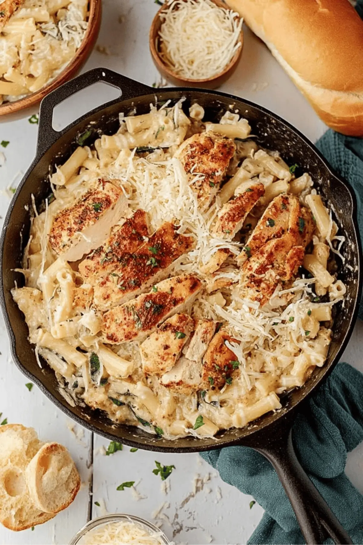 Easy Garlic Parmesan Chicken Pasta Easy Garlic Parmesan Chicken Pasta