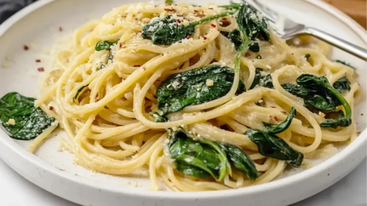 Easy Spinach Lemon Pasta