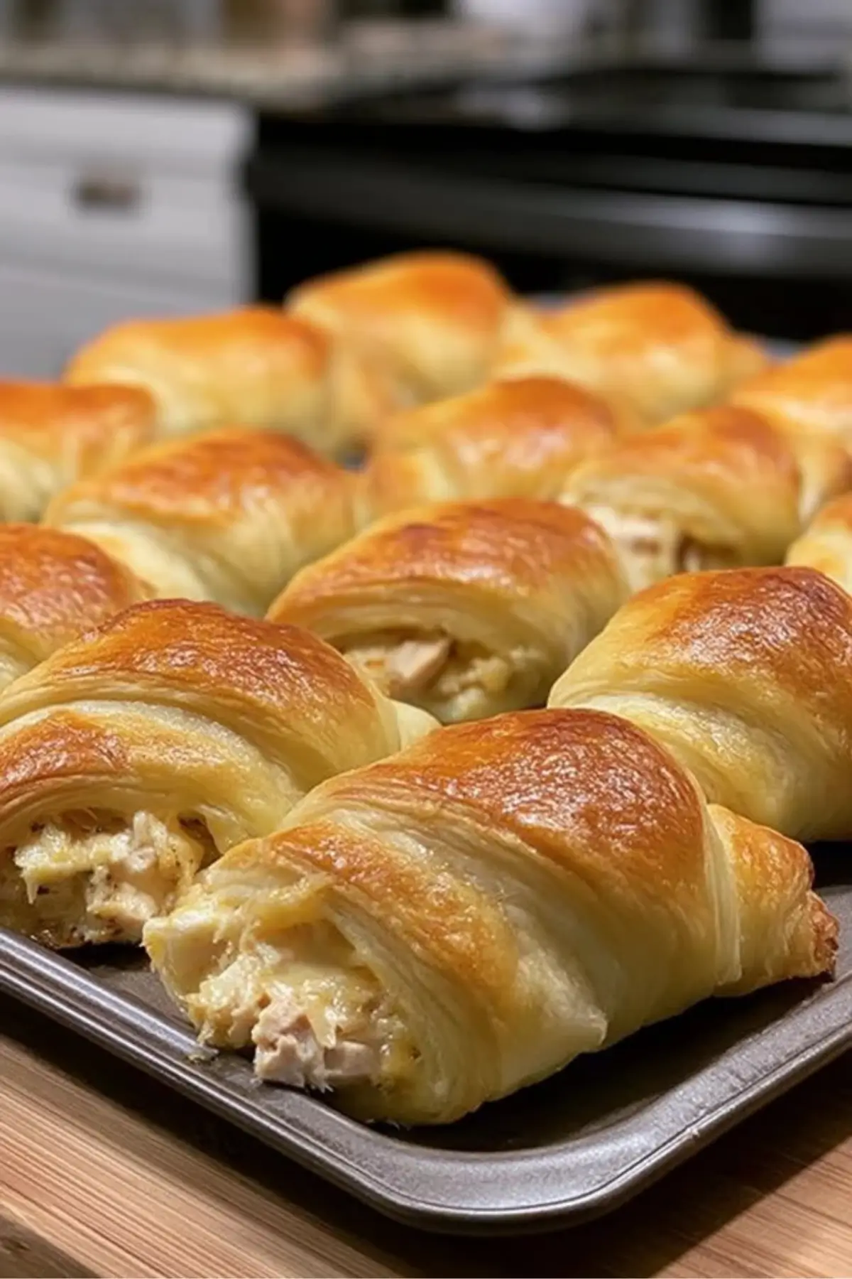 Baked Chicken Stuffed Crescent Rolls Baked Chicken Stuffed Crescent Rolls