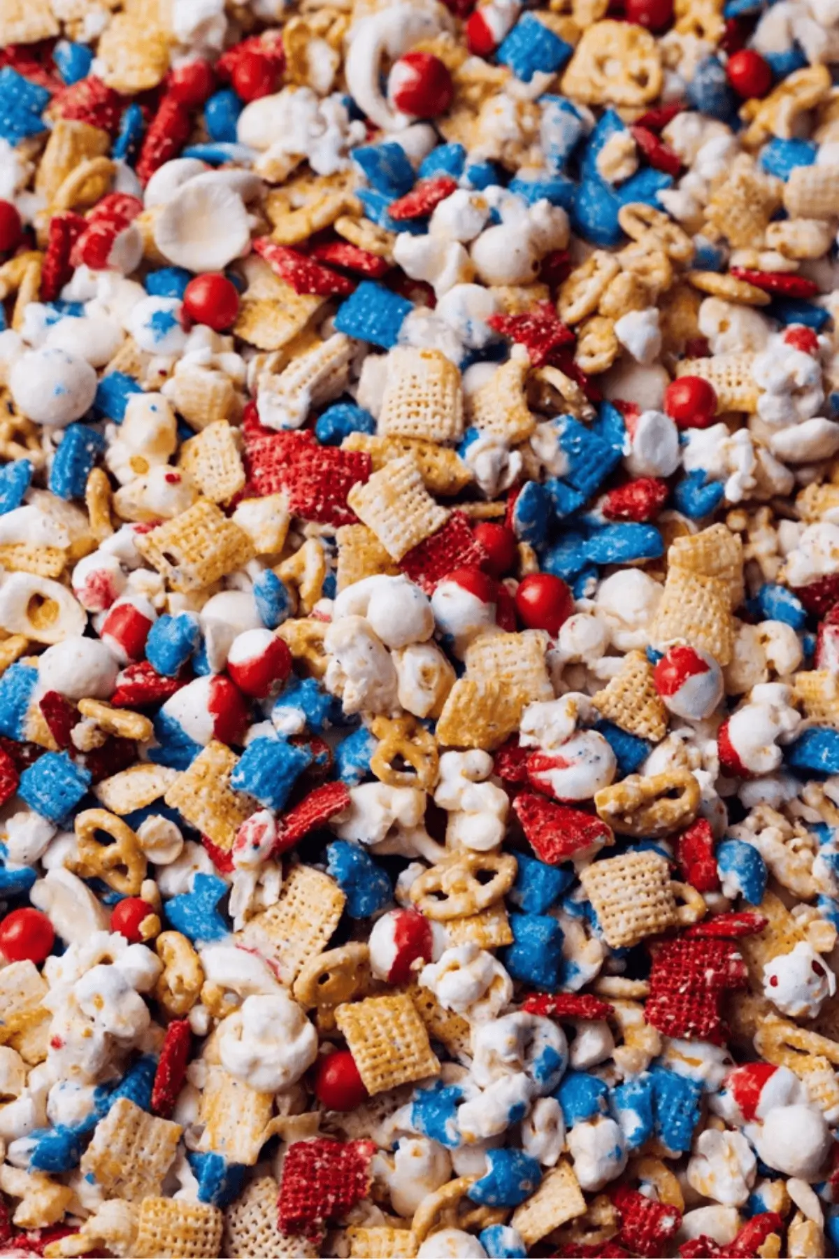 Easy 4th of July Snack Mix Easy 4th of July Snack Mix