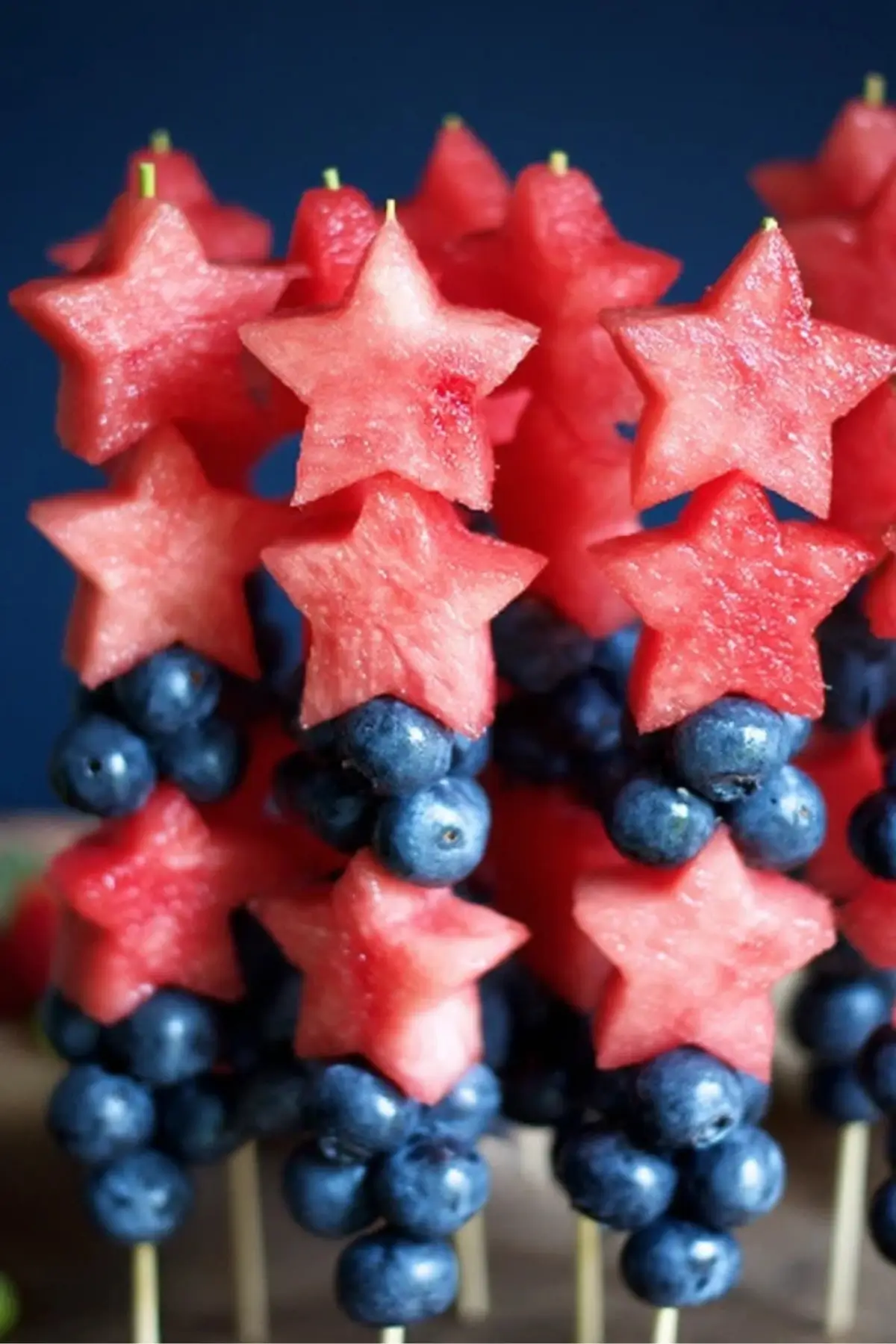Easy Patriotic Fruit Kabobs Easy Patriotic Fruit Kabobs