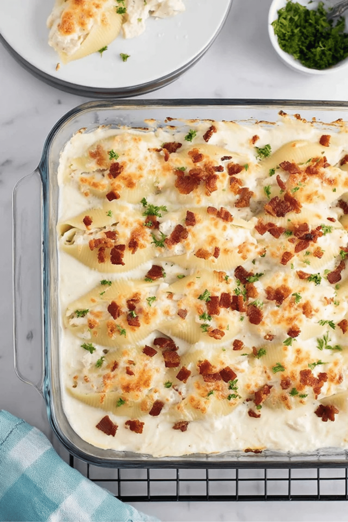 Chicken Alfredo Stuffed Shells