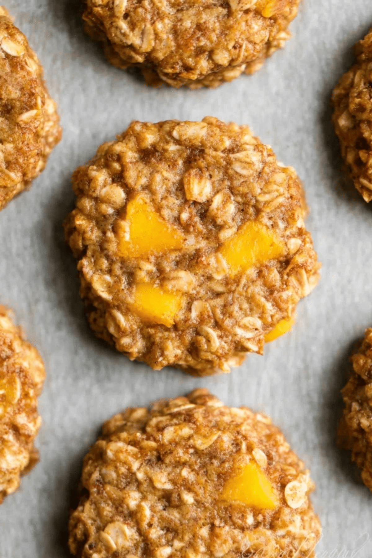 Healthy Peach Oatmeal Breakfast Cookies