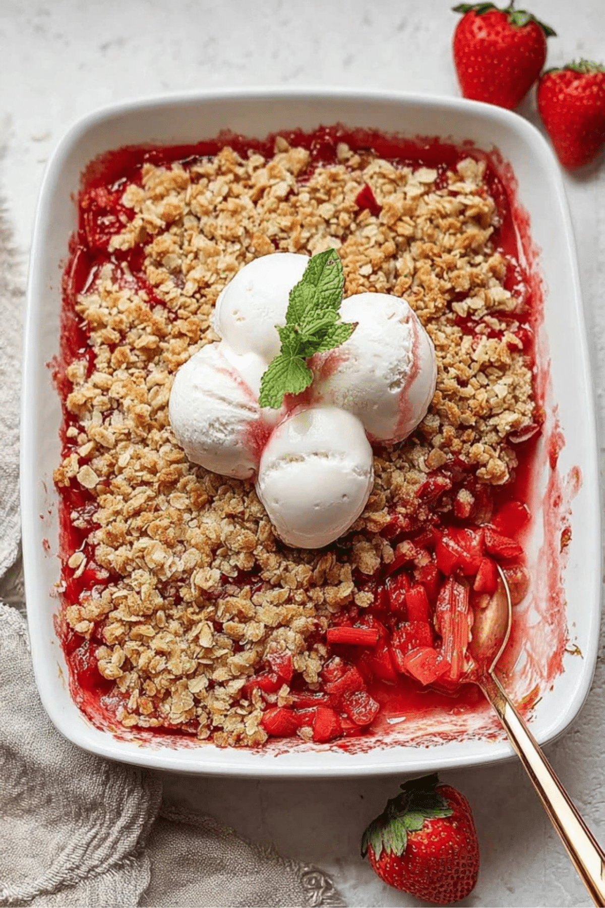 Strawberry Rhubarb Crisp