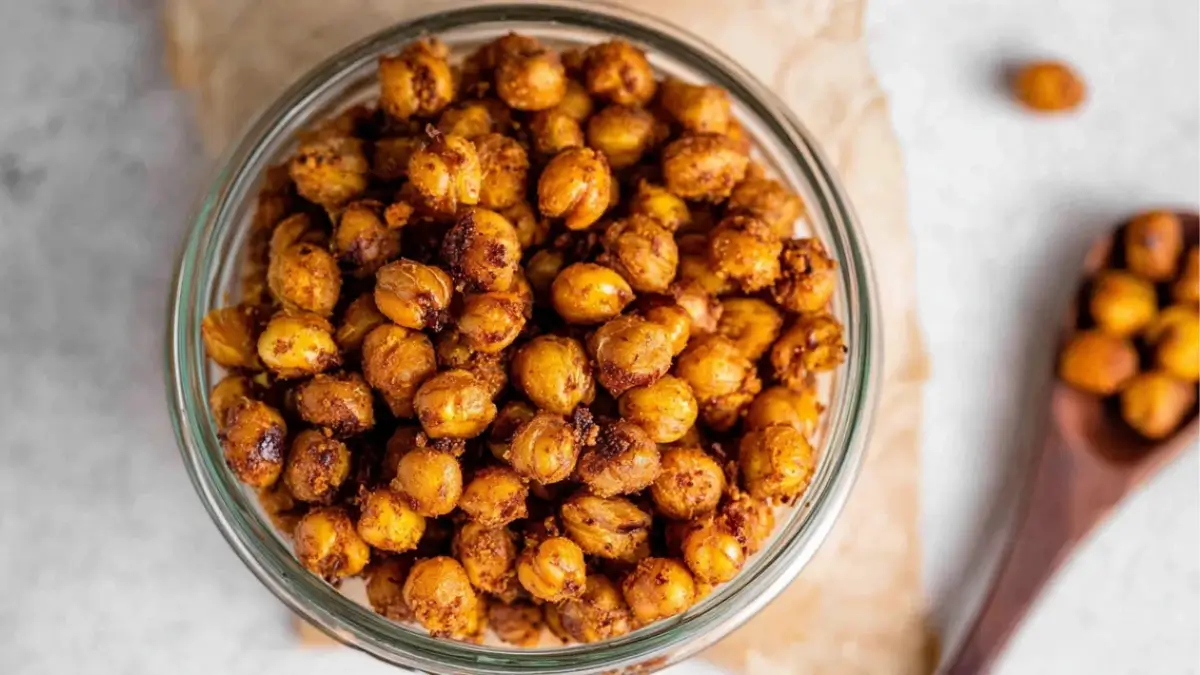 Crispy Air Fryer Chickpeas