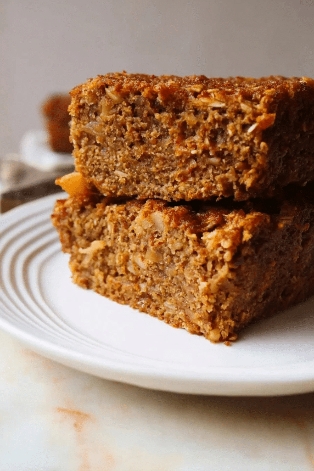 Breakfast Oatmeal Apple Cake