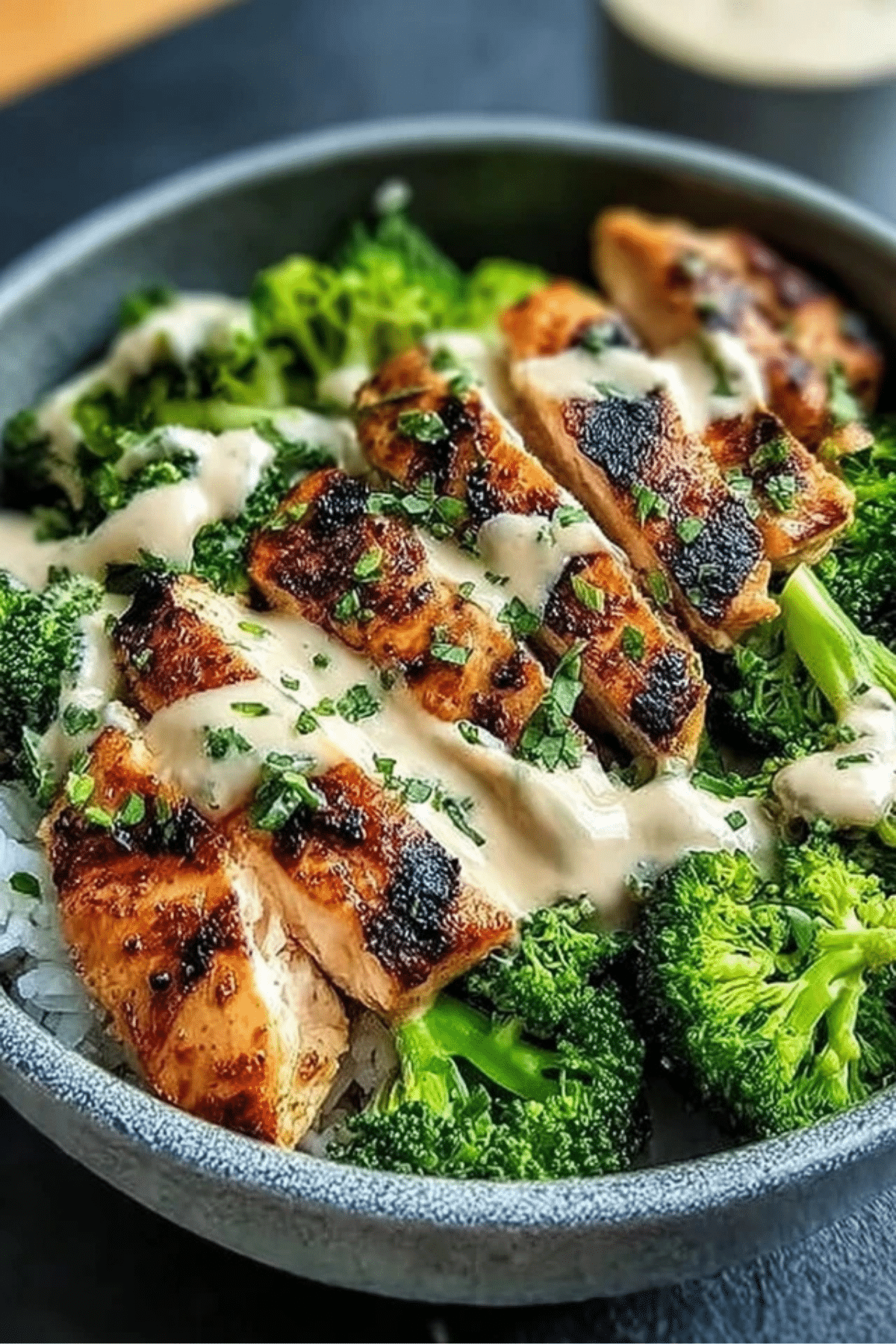 Grilled Chicken Broccoli Bowls with Creamy Garlic Sauce