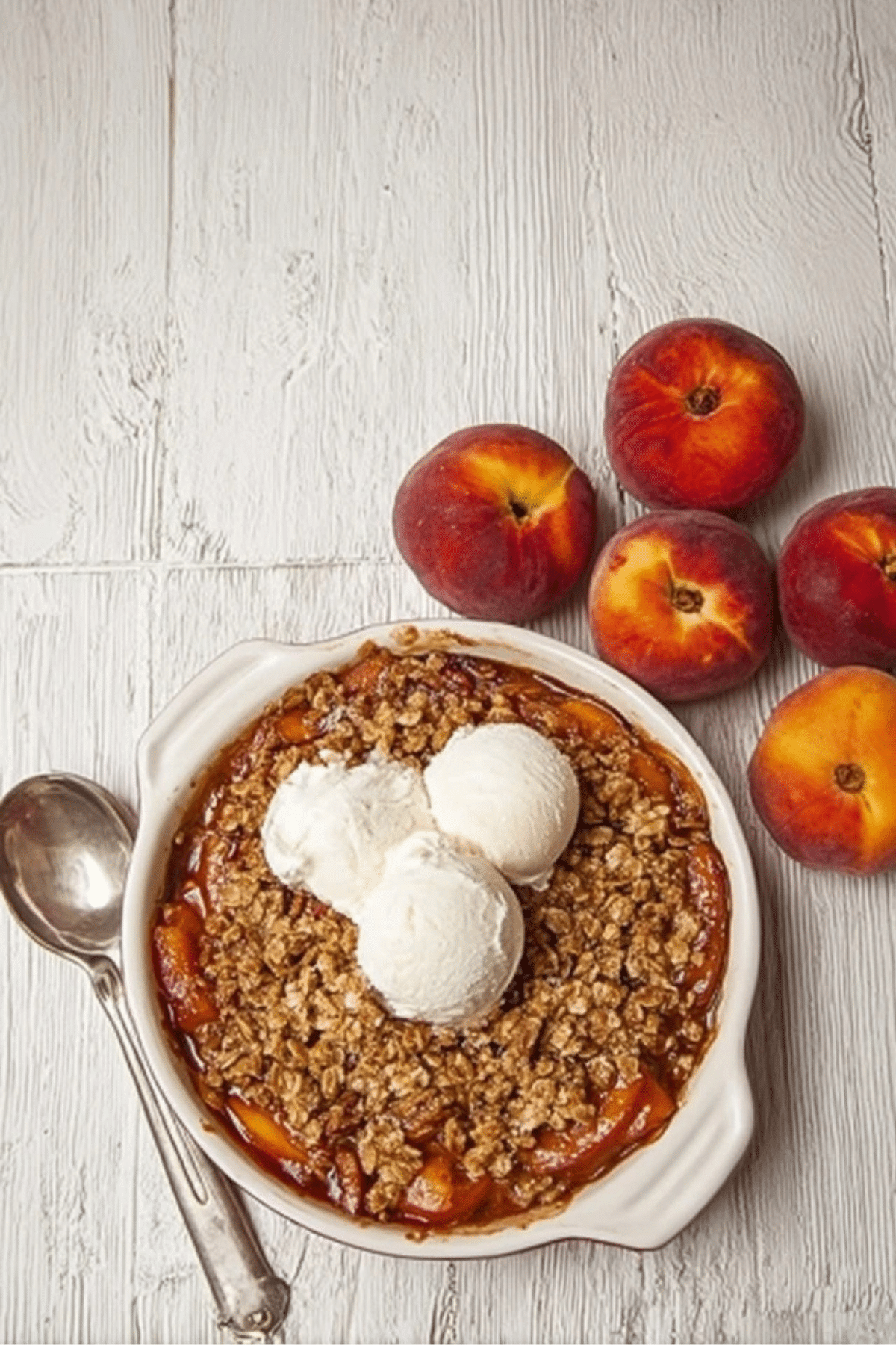 Nectarine Crisp with Cinnamon Oat