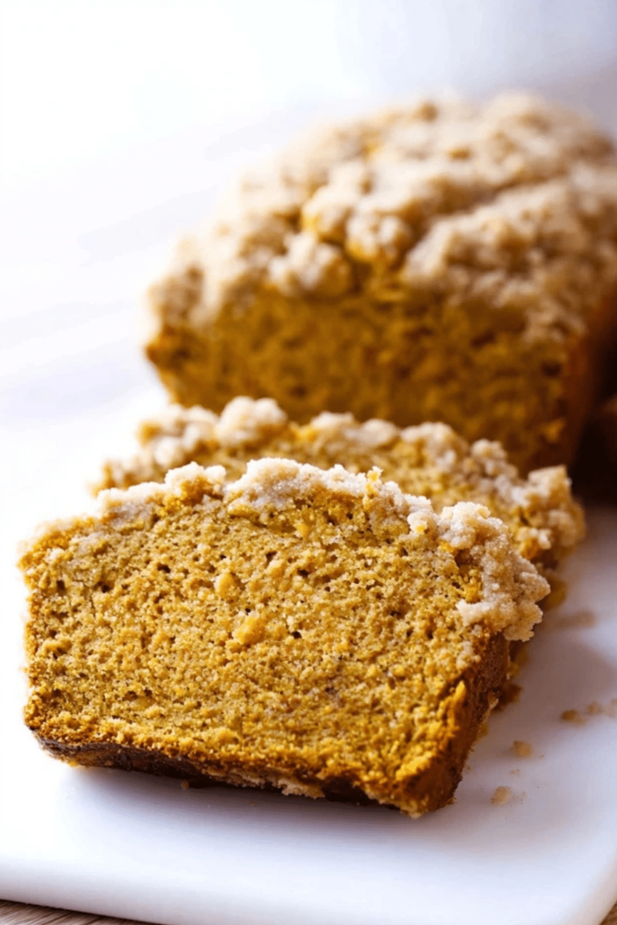 Pumpkin Bread with Crumb Topping