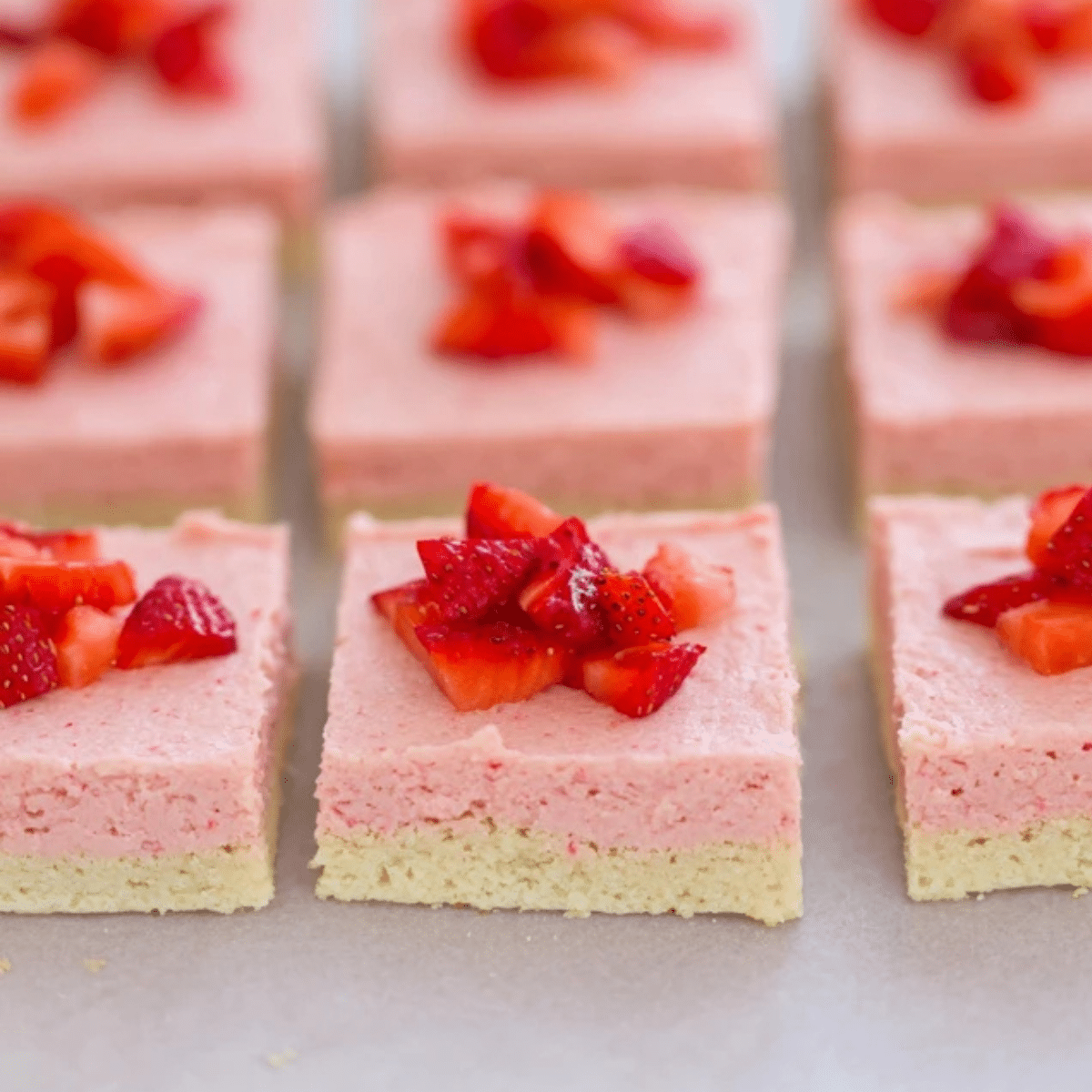 Strawberry Sugar Cookie Bars