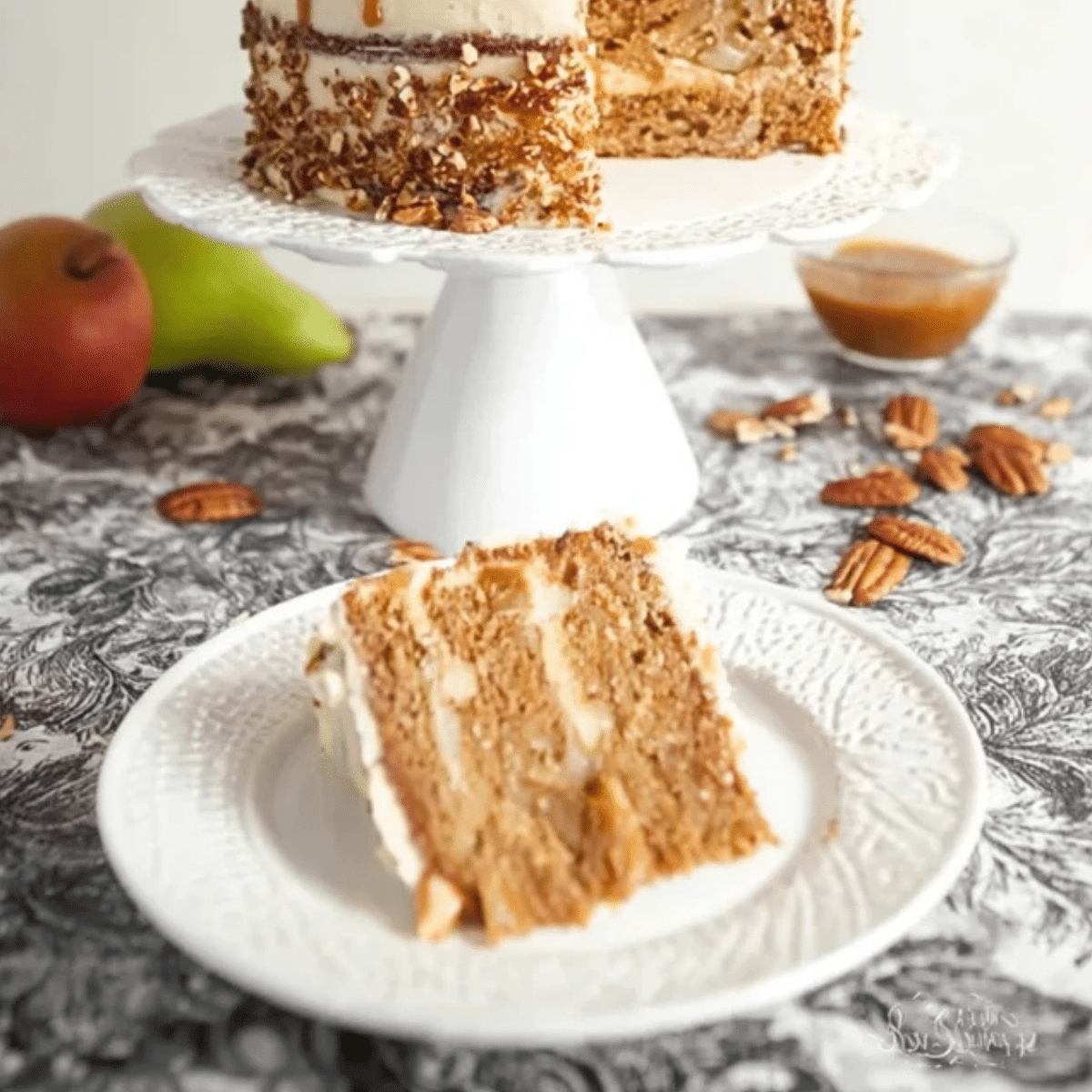 Apple Cardamom Cake