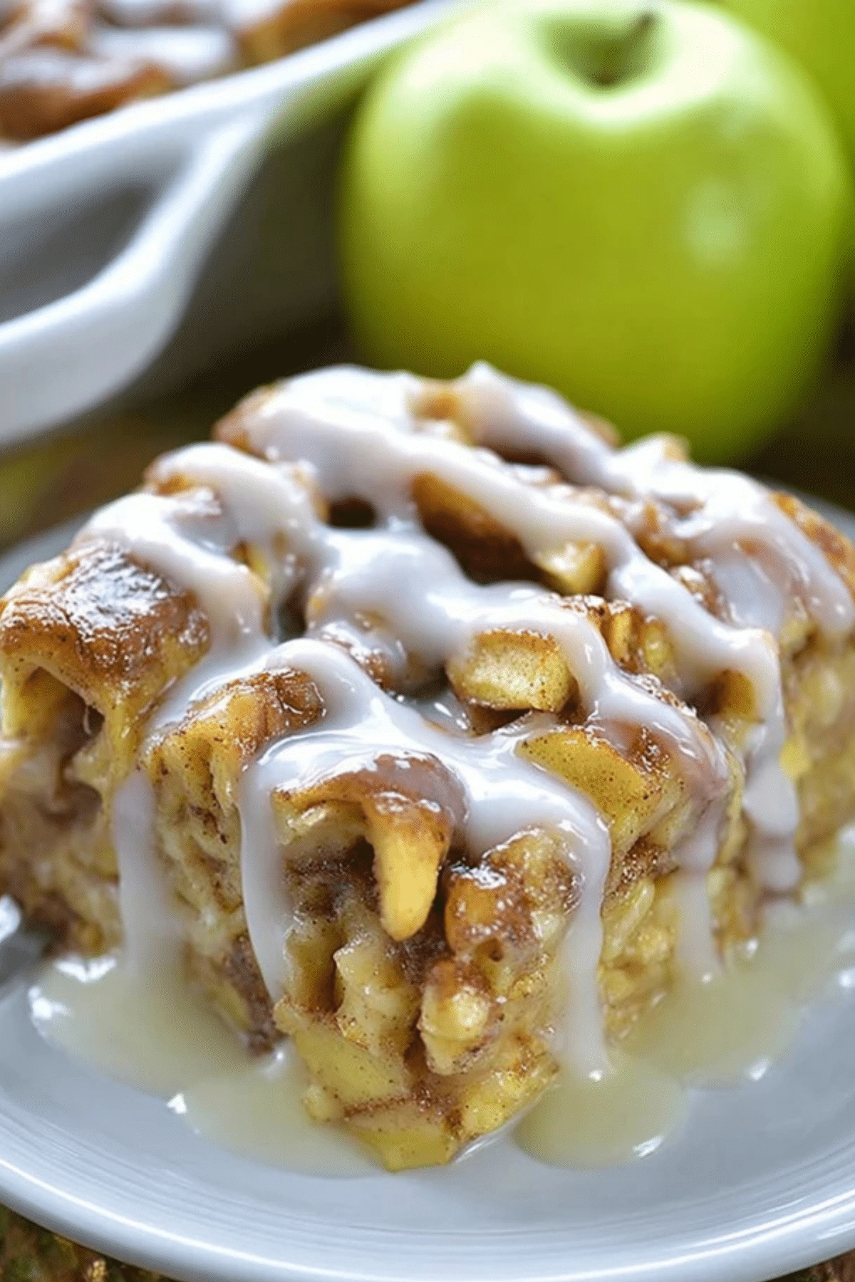 Caramel Apple Cinnamon Roll Lasagna