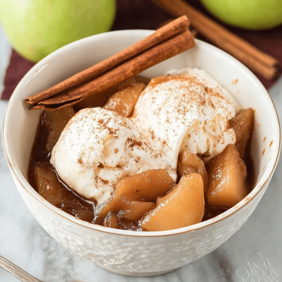 Crockpot Cinnamon Apples