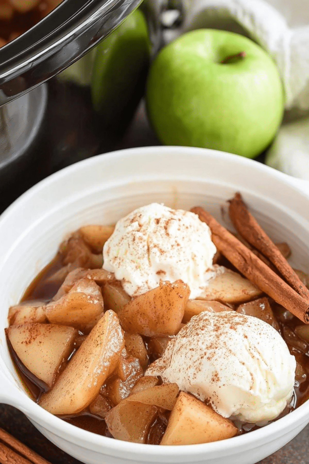 Crockpot Cinnamon Apples