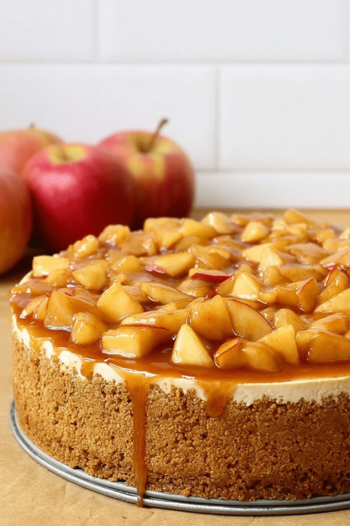 No-Bake Apple Pie Cheesecake