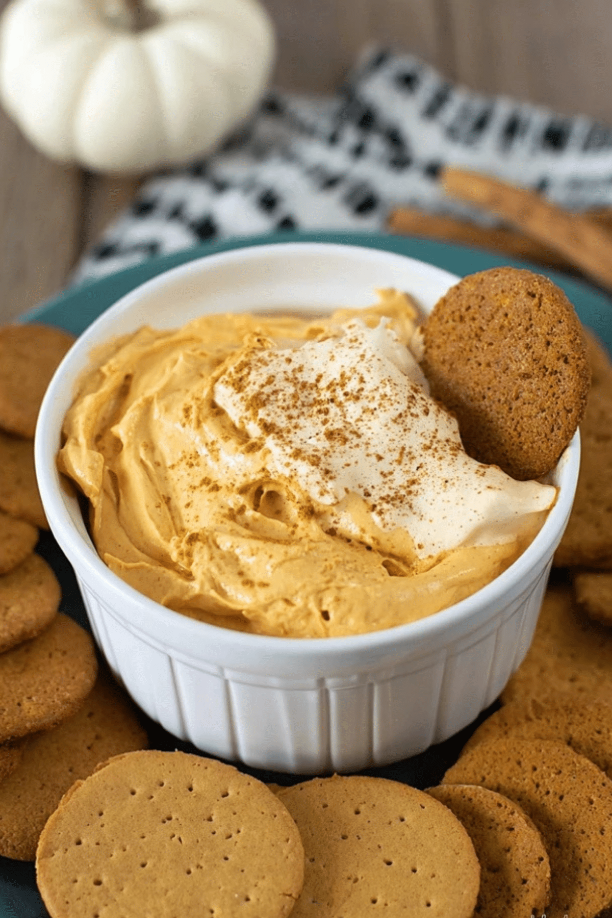 Pumpkin Cheesecake Dip