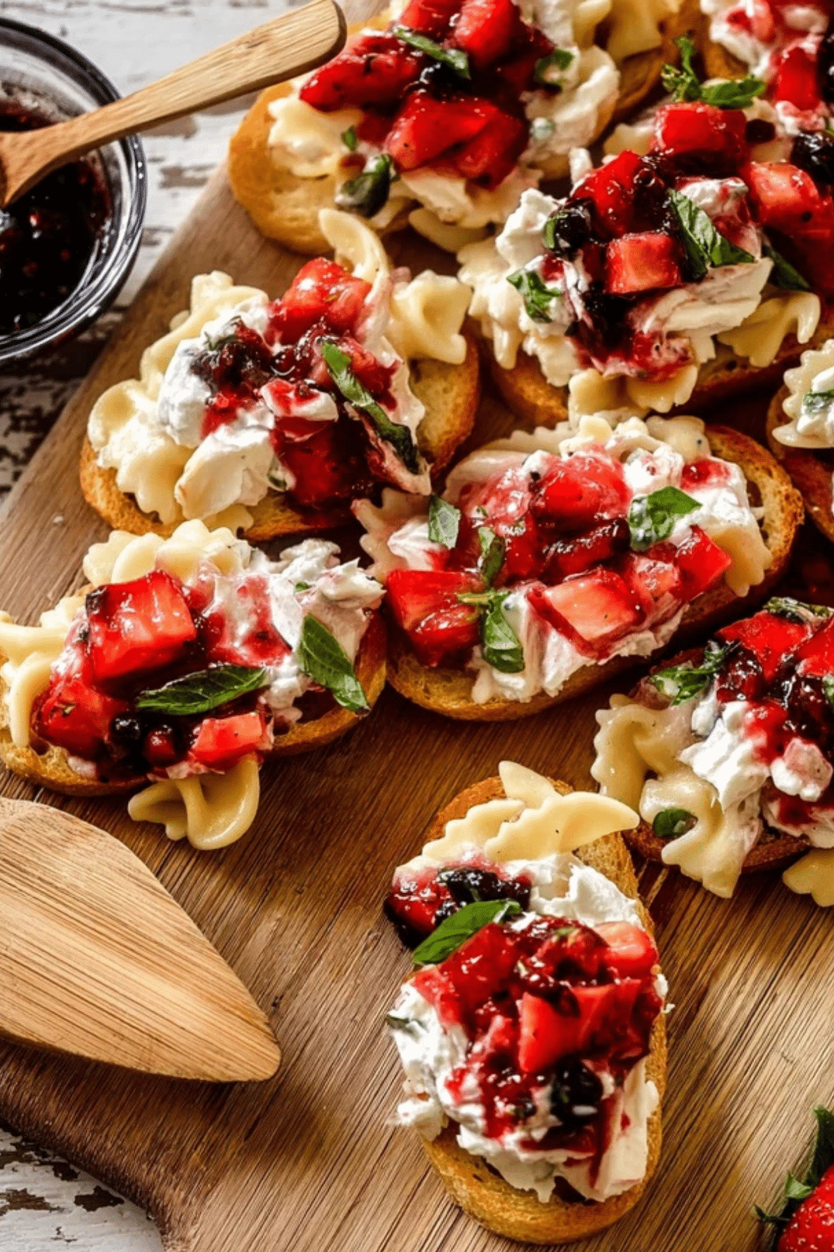 Strawberry Goat Cheese Bruschetta