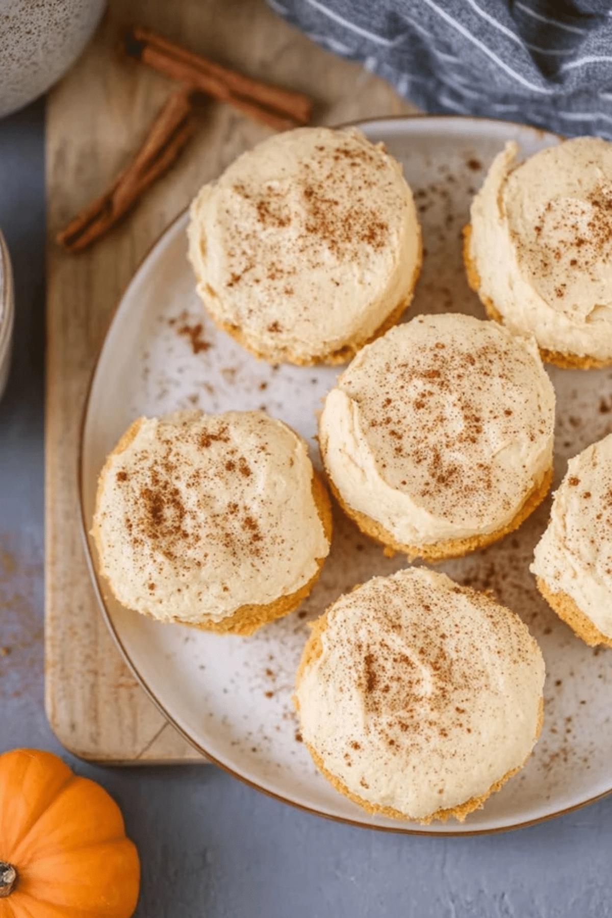 Healthy Pumpkin Cheesecakes