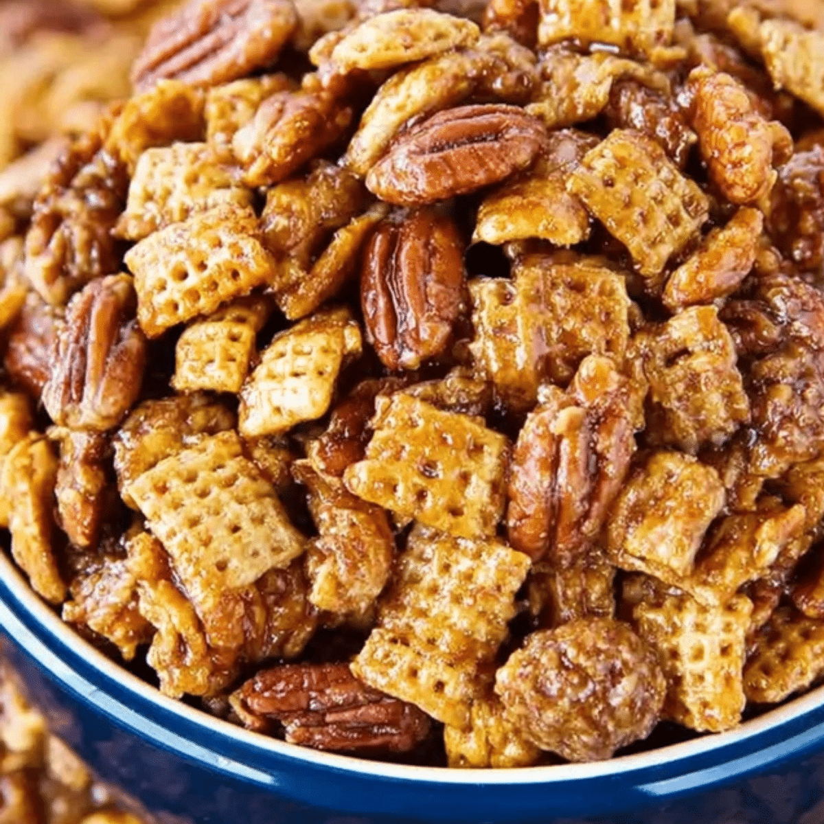 Praline Crunch Crispix Pecan
