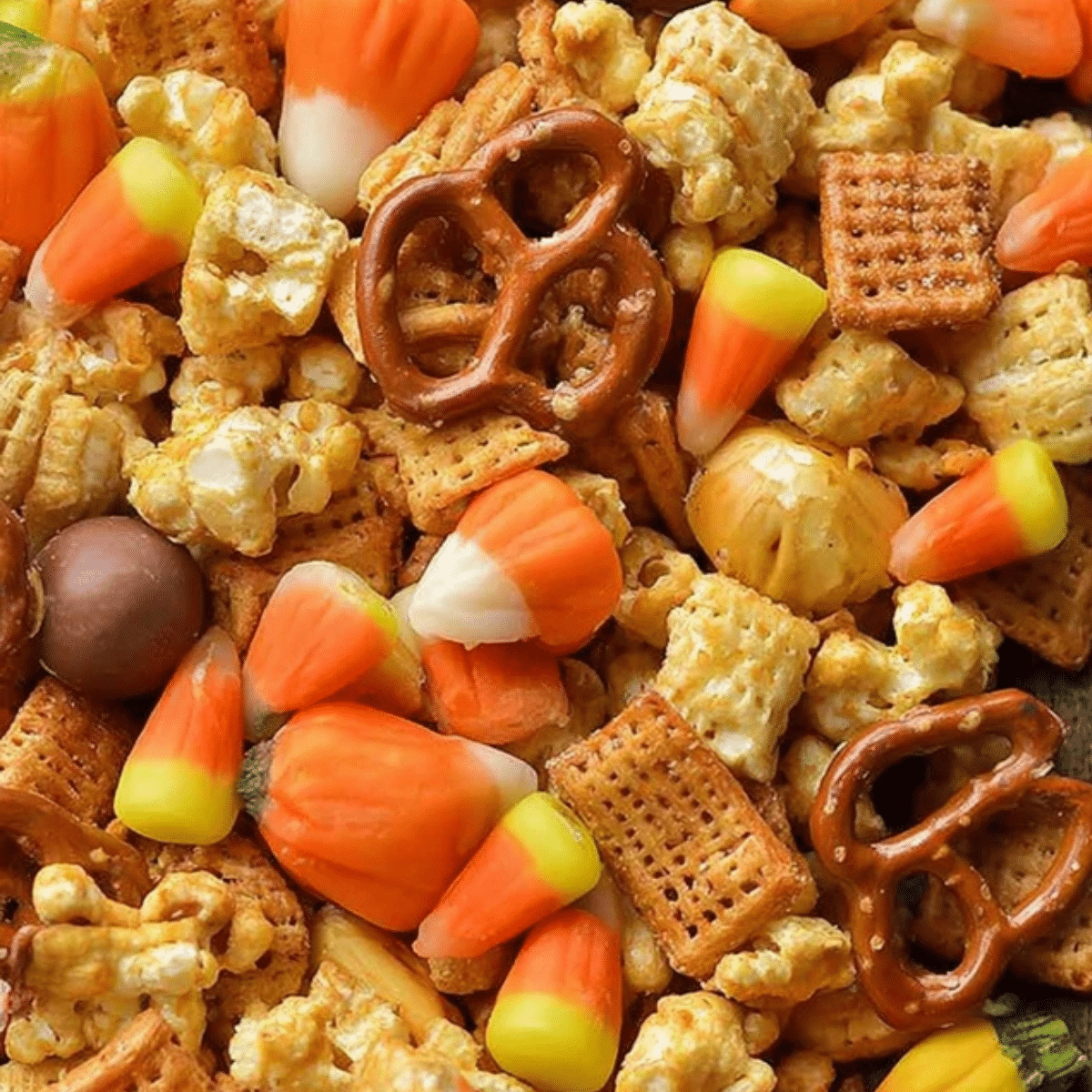Scarecrow Crunch Snack Mix