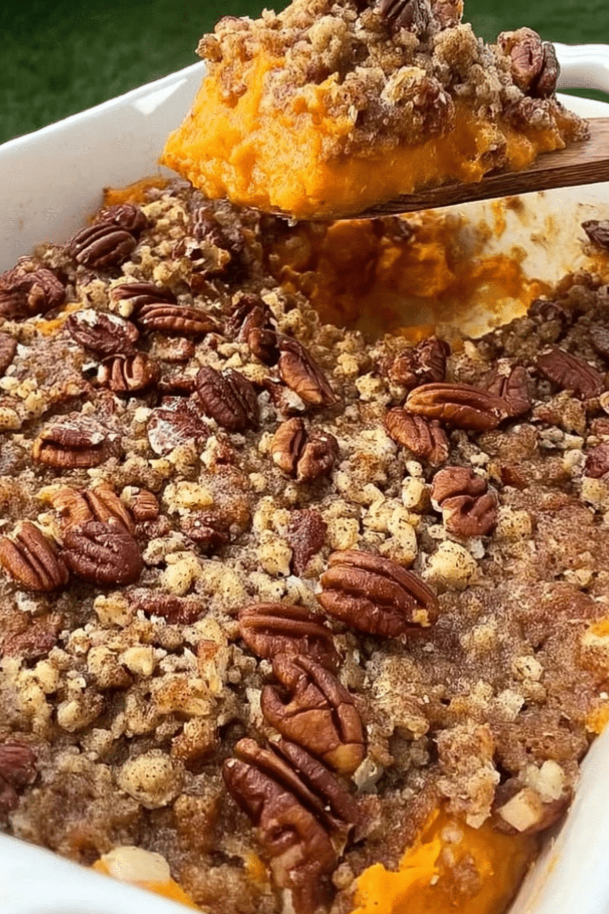 CLASSIC SWEET POTATO CASSEROLE