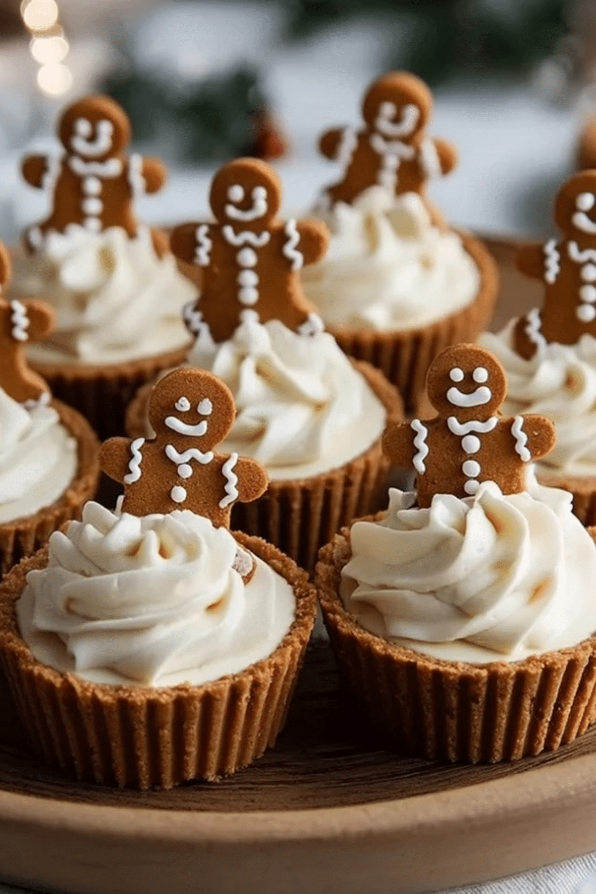 No-Bake Gingerbread Cheesecake Cups