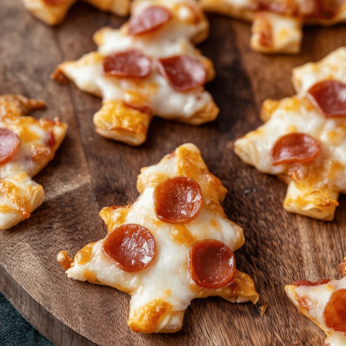 Puff Pastry Christmas Tree Pizza Bites