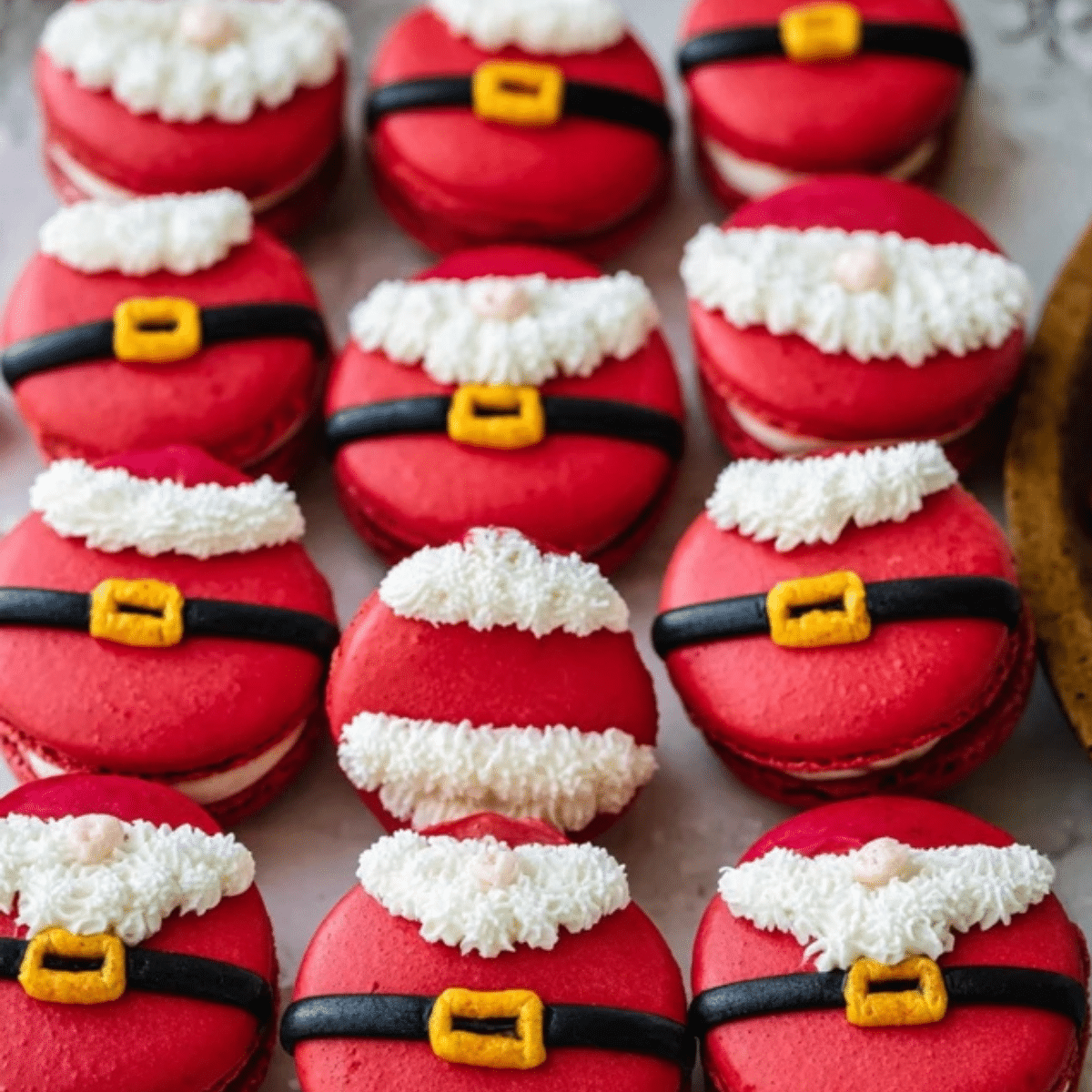 Santa Claus Macarons