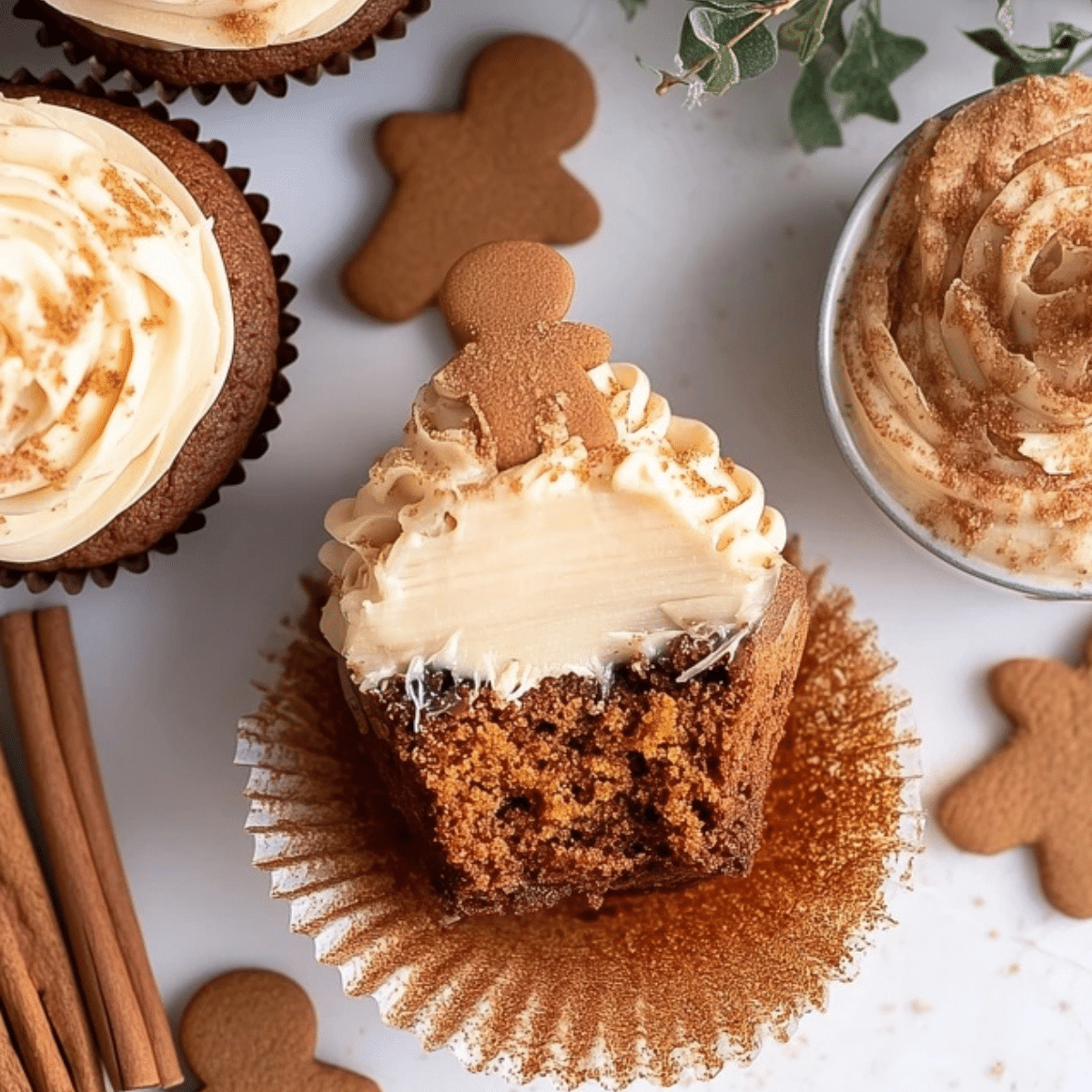 Gingerbread Latte Cupcakes