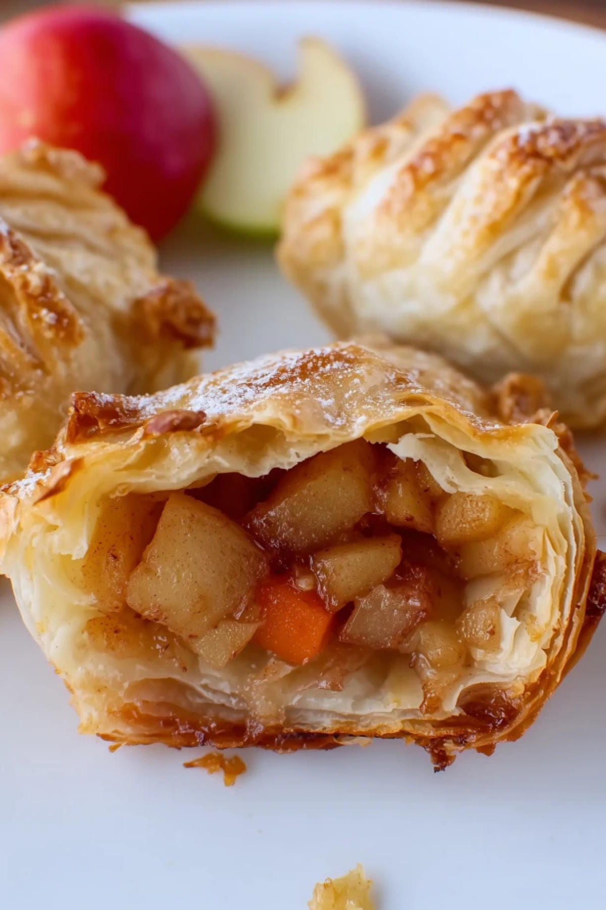 Mini Apple Pies With Puff Pastry