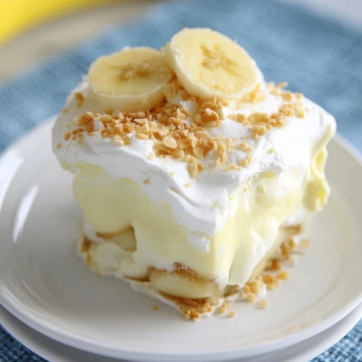 NO BAKE BANANA PUDDING DESSERT