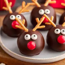 Reindeer Oreo Balls