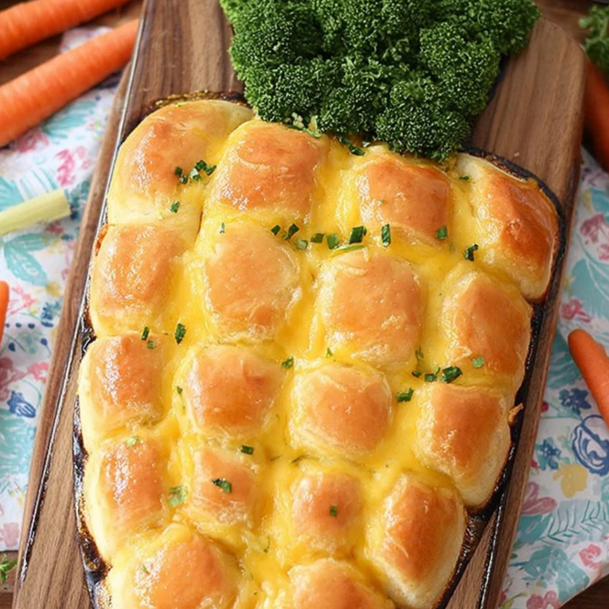 Carrot Shaped Pull Apart Bread