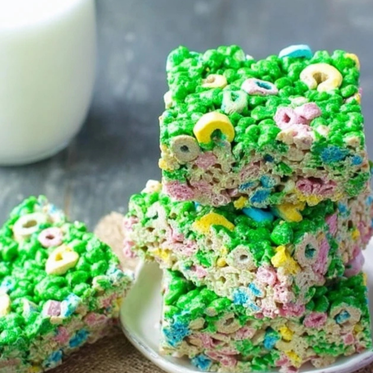 Lucky Charms Rice Krispie Treats