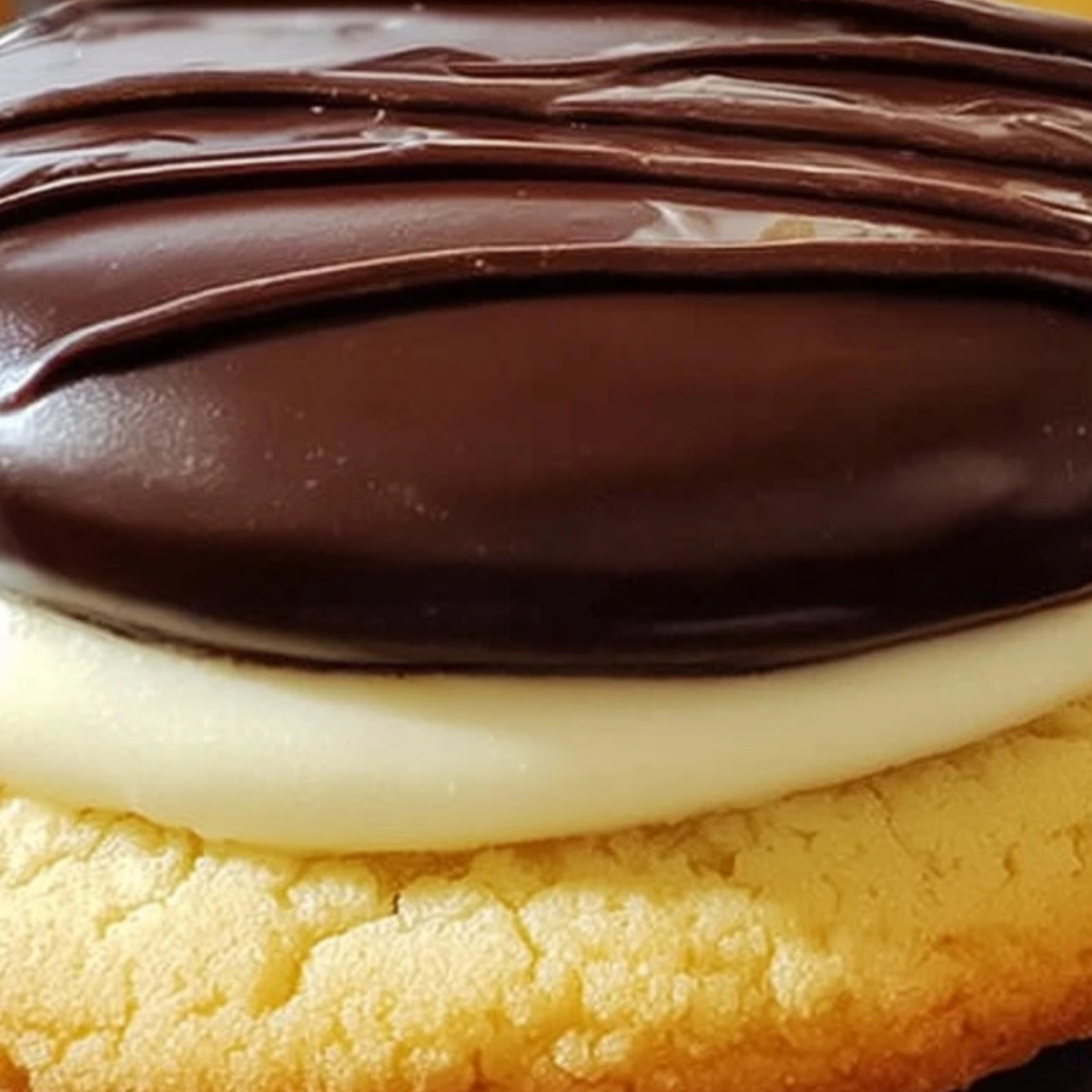 Boston Cream Pie Cookies