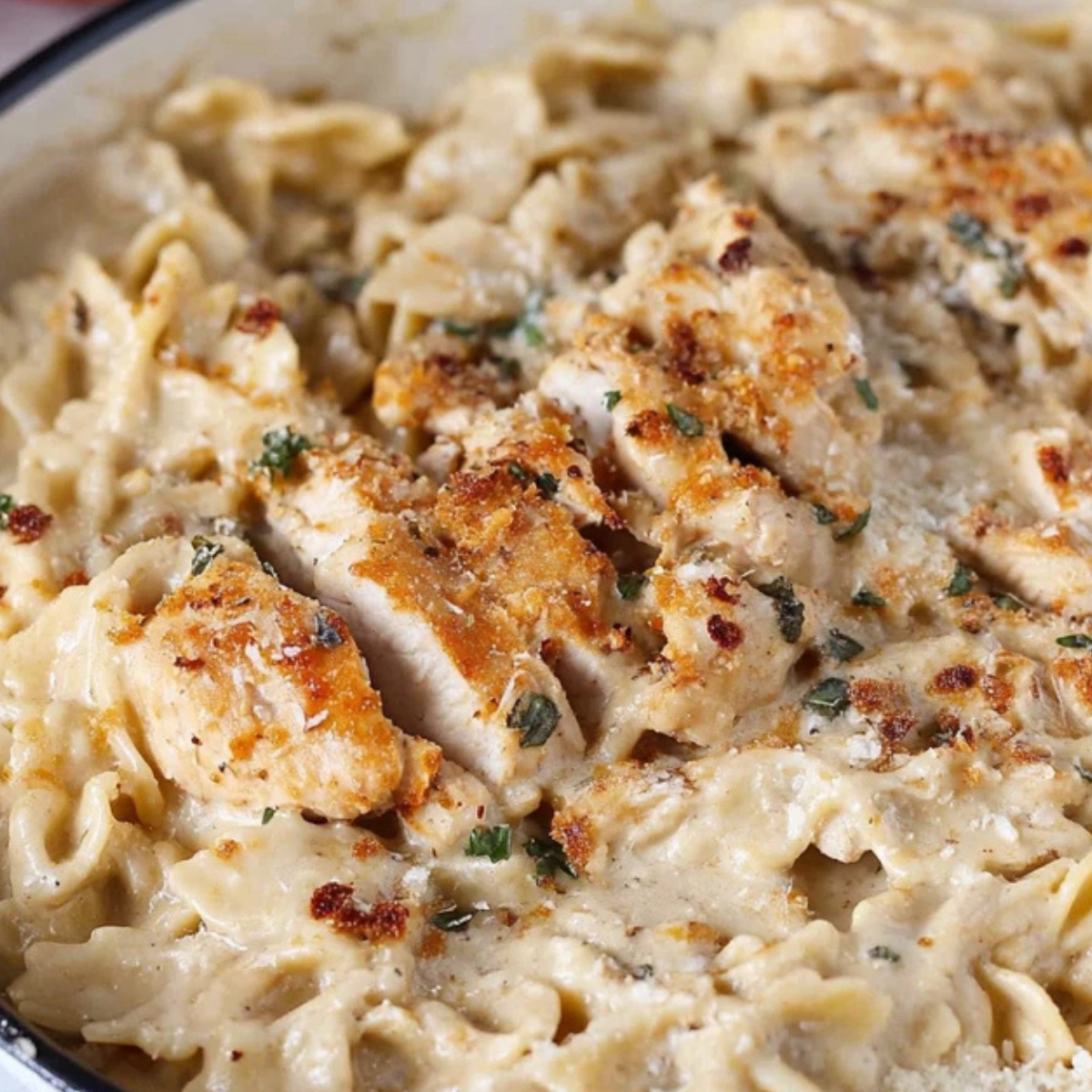 Chicken Garlic Parmesan Pasta