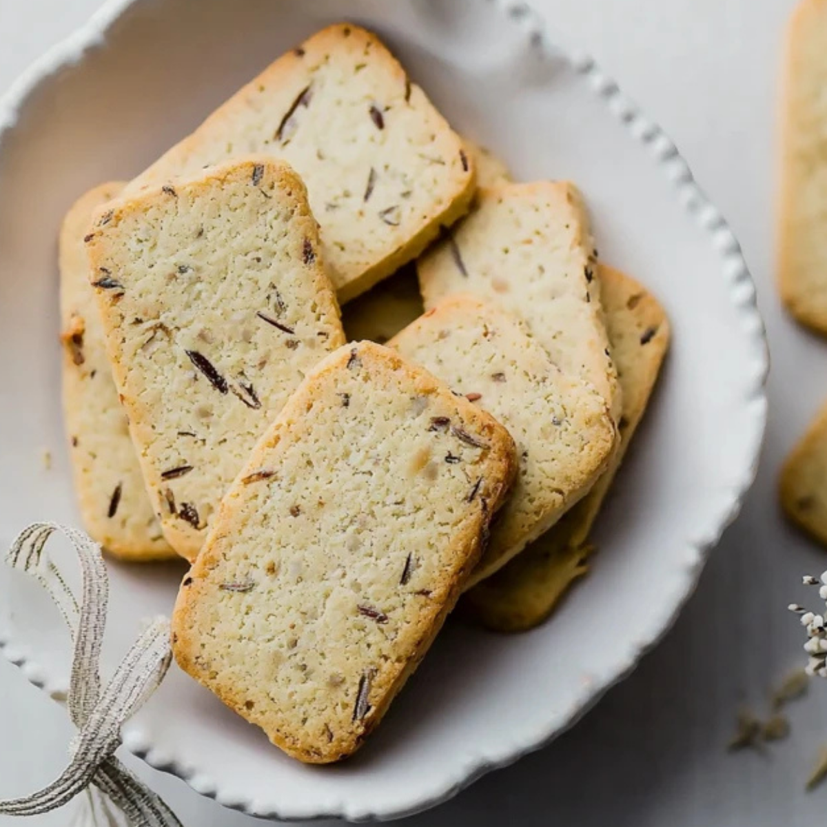 Mulberry Oat Shortbread Cookies