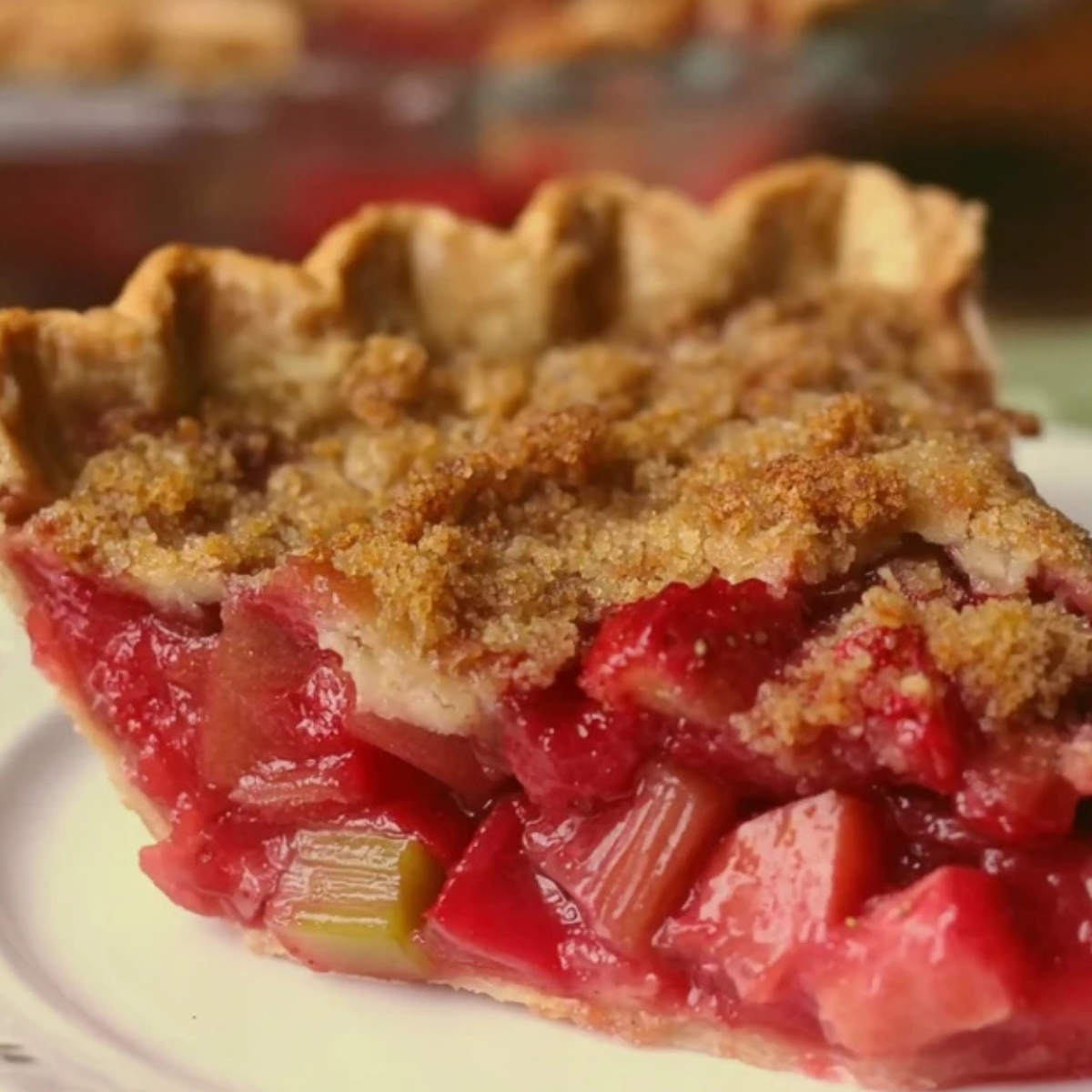 Rhubarb Pie with Strawberry Jello